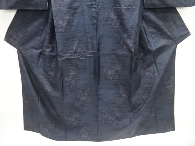  アンティーク　水車小屋模様織り出し本場泥大島紬着物